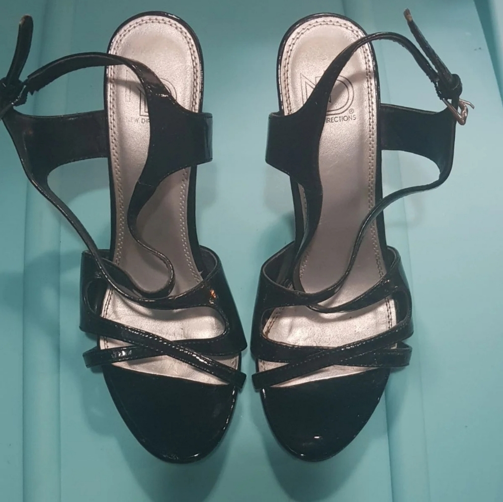 Womens heels 6.5